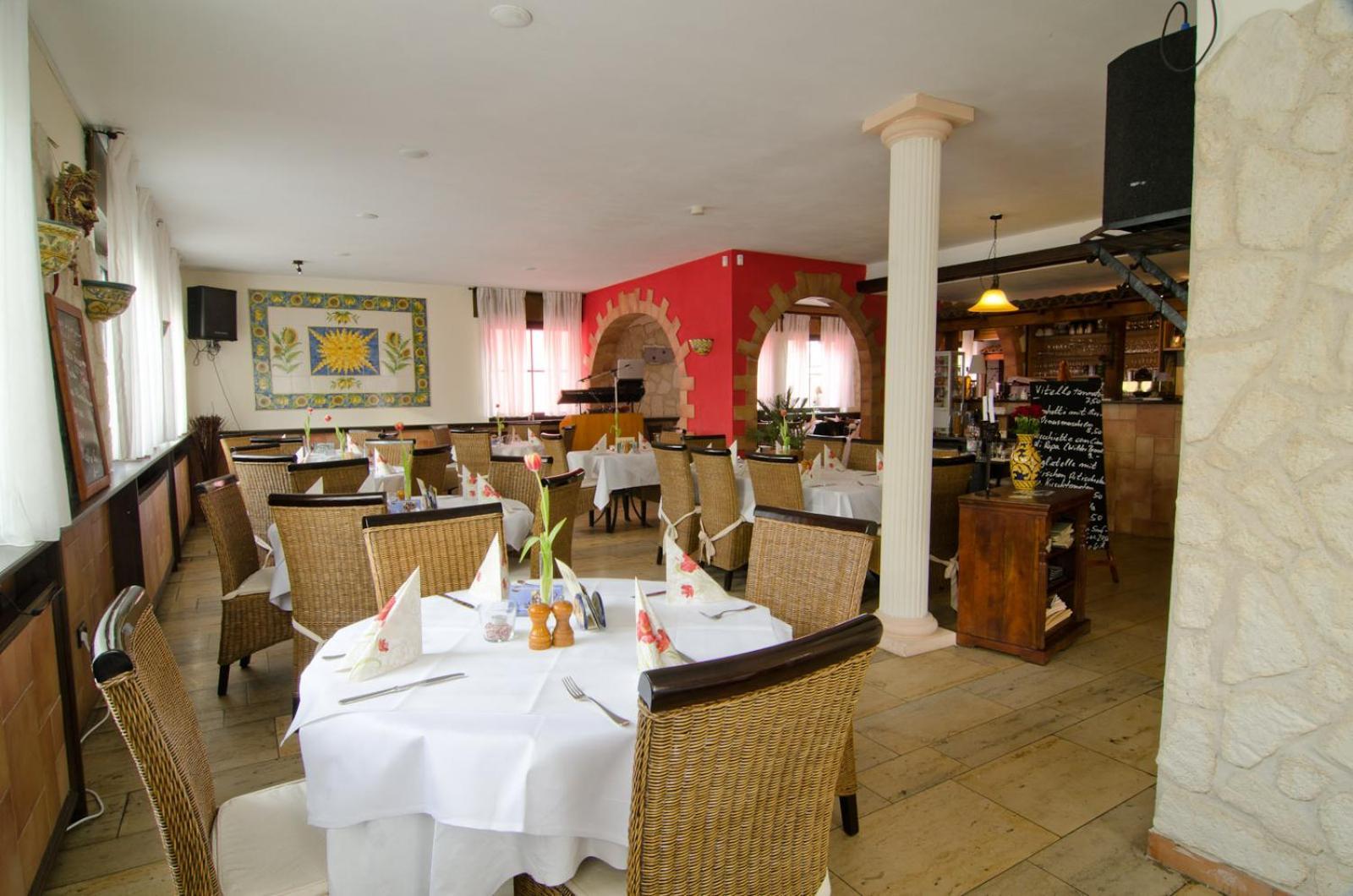 Hotel -Restaurant Taormina بيركنفيلد المظهر الخارجي الصورة